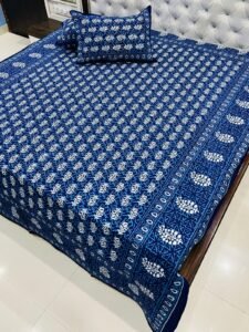 Daabu Print Double Standard Size Bedsheet with 2 Zipped Pillow Cover